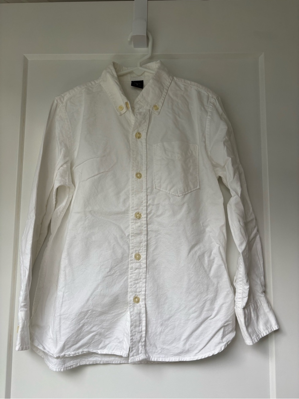 GAPKids White Button Down Long Sleeve Shirt Size Medium 8